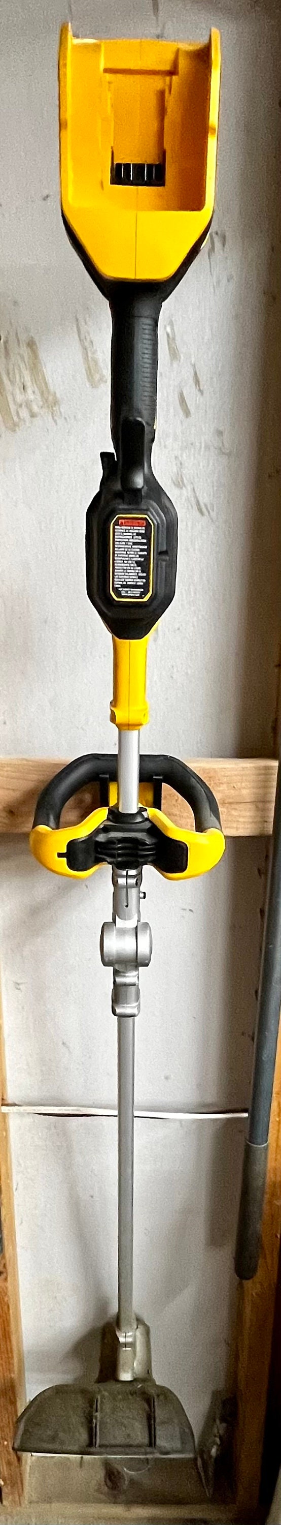 MOUNT for Dewalt 20v Leaf Blower and Dewalt String Trimmer Tools- Wall MOUNT- Garden Tool Hangers- Fits both Blower AND Trimmer