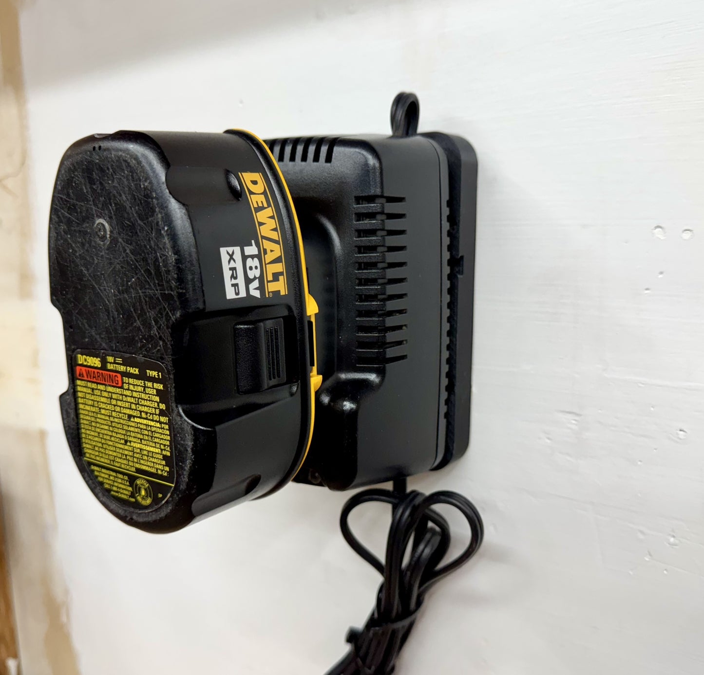 MOUNT for DW9116/DW9226 Dewalt Battery Charger- Dewalt Wall Mount for 18v Battery Charger