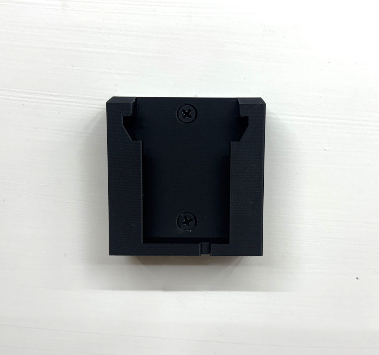 MOUNT for M18 Milwaukee Battery- Wall Battery Holder/ Battery Cover